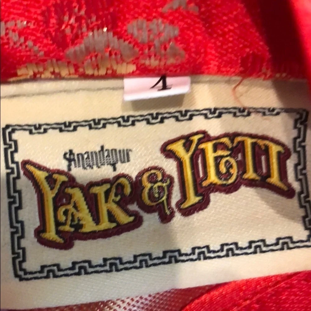 NWOT Yak & yeti girls pajamas from Animal Kingdom